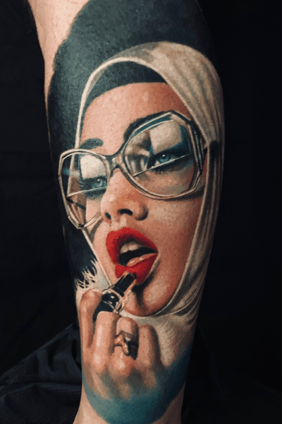 Tattoo of the day! Done by Louis Vicedo Dones. Atelier 22 tattoo- sponsor by Shadink tattoo ink. #tattooart #realism #portraittattoo 